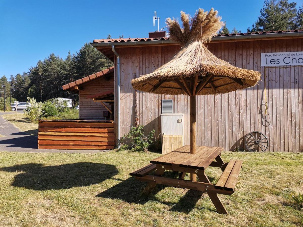 Les Chalets Du Haut-Forez Usson-en-Forez Zewnętrze zdjęcie